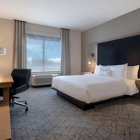 Fairfield By Marriott Inn & Suites Denver Airport At Gateway Park Extérieur photo